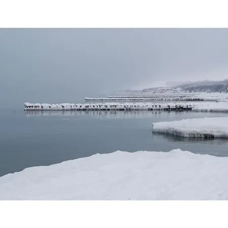 Lovely In Ostseebad Wustrow * فاستروم